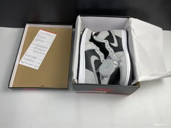 Light Smoke Air Black 555088-035 Grey Retro White Jordan 1 High 0407